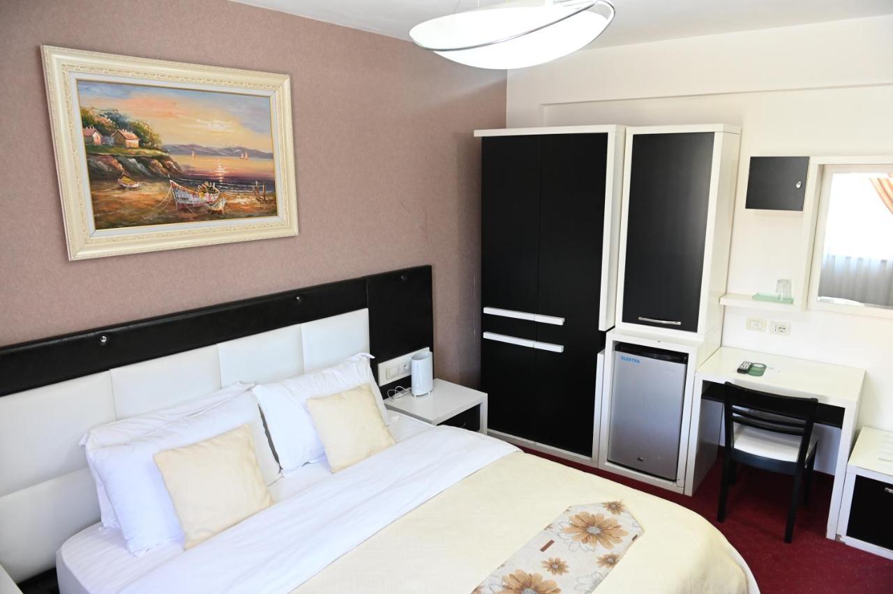 Hotel Liss Αλέσιον Εξωτερικό φωτογραφία